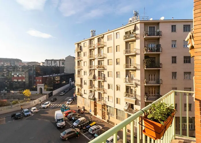 Guesthost - Borgo San Paolo Lovely Flat X4 Apartment Turin