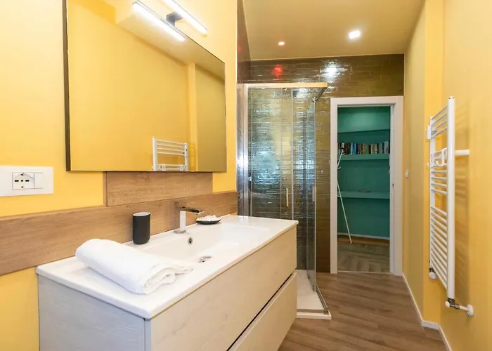 Guesthost - Borgo San Paolo Lovely Flat X4 Apartment *