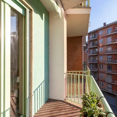 Borgo San Paolo Lovely Flat X4 Daire